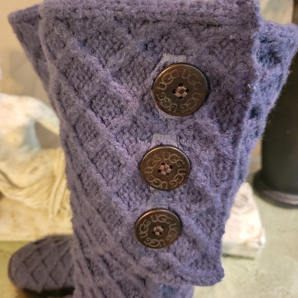 Ugg Lattice Tall Cardi Boot in Navy Blue. Size 7.  UGG S/N 3066.  # 346 - Picture 6 of 14